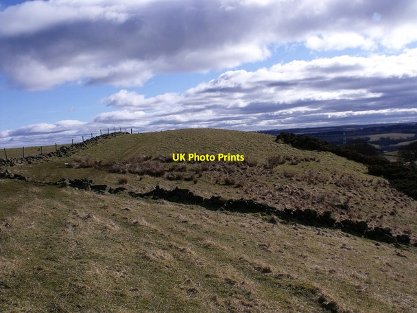 Photo 6"x4" Over the hill to Tomfyne Banton\/NS7579 c2010