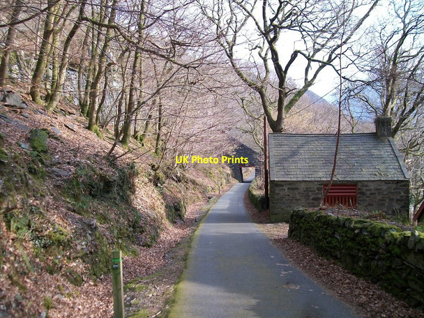 Photo 6"x4" The former Ambulance Station at Dinorwig Quarries Llanberis c2010