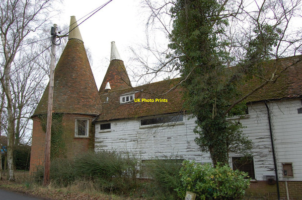 Photo 6"x4" Oast house, Frogs Lane, Rolvenden Rolvenden Layne c2010