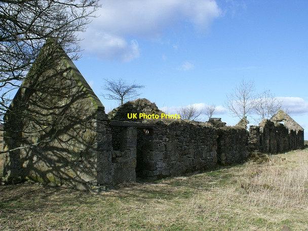 Photo 6"x4" Whitehill Ruins Banton\/NS7579 c2010