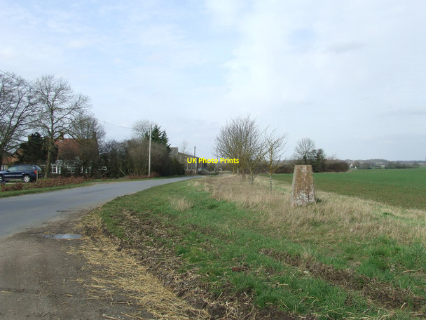Photo 6"x4" Moved Trig Point Goose Green\/TM1187 c2010