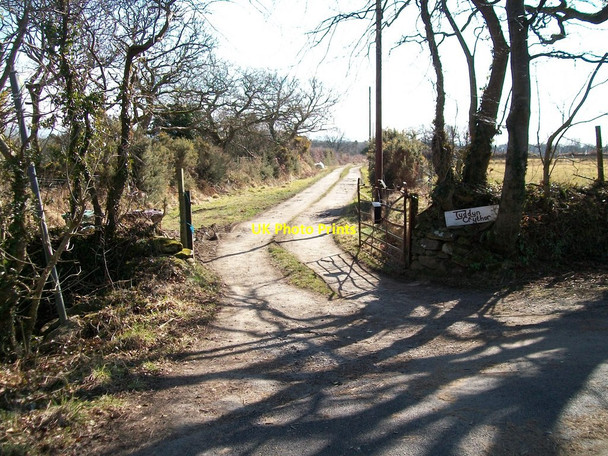 Photo 6"x4" Farm access road to Tyddyn Crythor Rhoslan c2010