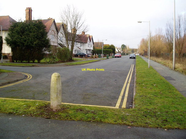 Photo 6"x4" Terraced properties in Magazine Road Bromborough Bebington c2010