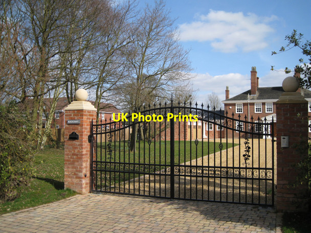 Photo 6"x4" Big new houses south of Honiley Haseley Knob c2010