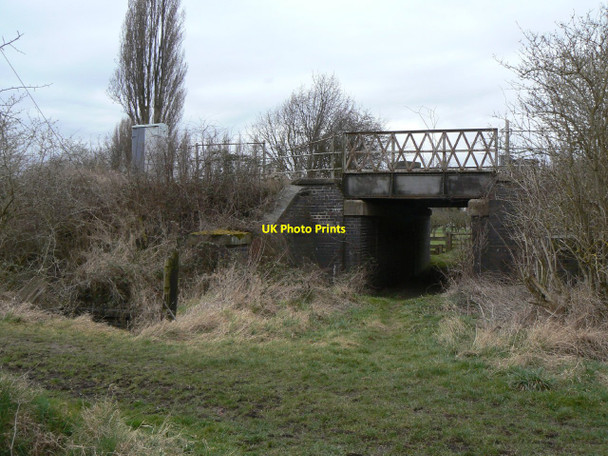 Photo 6"x4" Farm bridge under the railway Bunny Hill\/SK5728 c2010