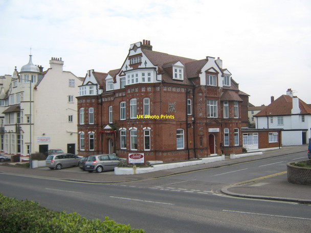 Photo 6"x4" Sandcliff Hotel Cromer Cromer\/TG2142 c2010