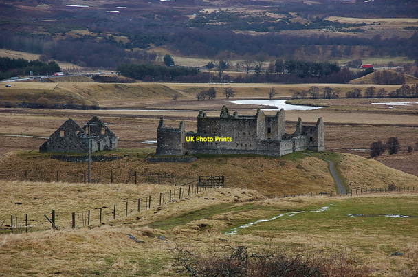 Photo 6"x4" Ruthven Barracks and the River Spey Kingussie c2010