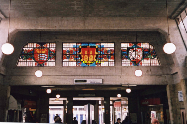 Photo 6"x4" Exit from Uxbridge Underground Station, High Street, Uxbridge Uxbridge c2003