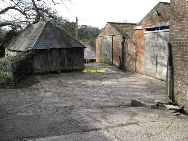 Photo 6"x4" Outbuildings at Twyford Farm Wych Cross c2010
