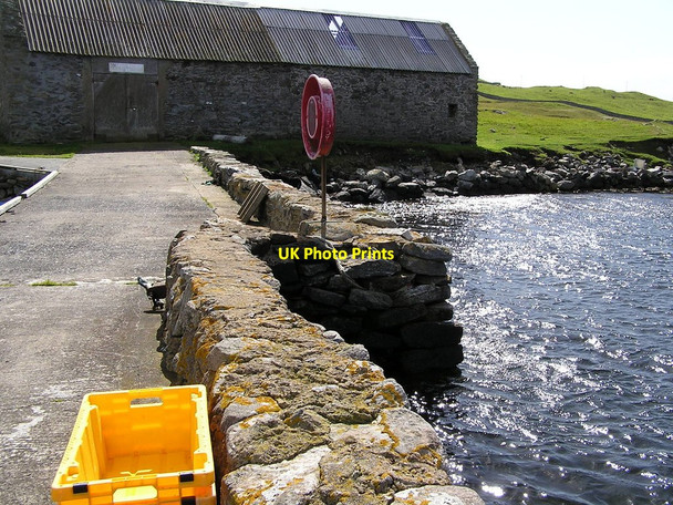 Photo 6"x4" Pier at Lunna Lunna c2007