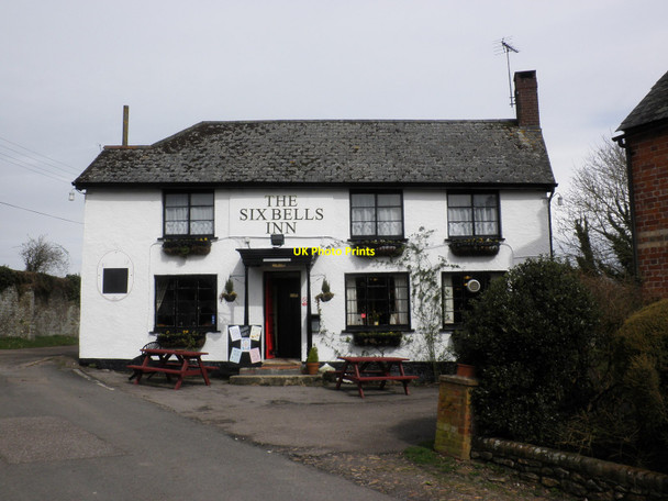Photo 6"x4" The Six Bells Inn, Payhembury Payhembury c2010