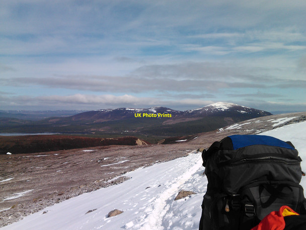Photo 6"x4" View of Creagan Dubh, Coire Chondlaich and Coire Chaorach from Coire an t-Sneachda Allt Coire an t-Sneachda\/NH9805 c2010