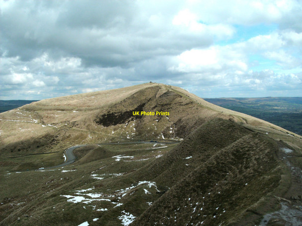 Photo 6"x4" Mam Tor from Rushup Edge path Barber Booth c2010