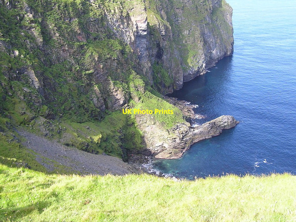 Photo 6"x4" Cliffs below Yuxness, Fitful Head Noss\/HU3516 c2007