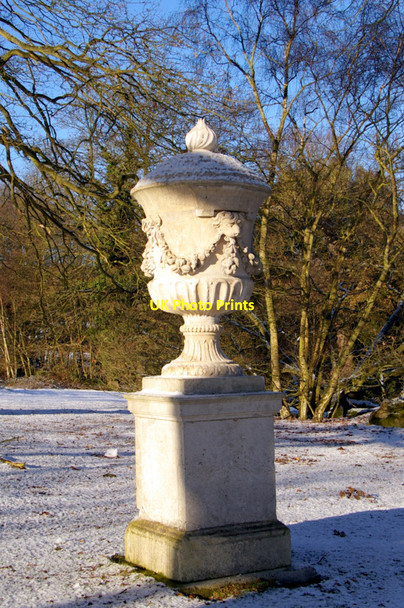 Photo 6"x4" Large Urn, Trent Park, London N14 Cockfosters c2009