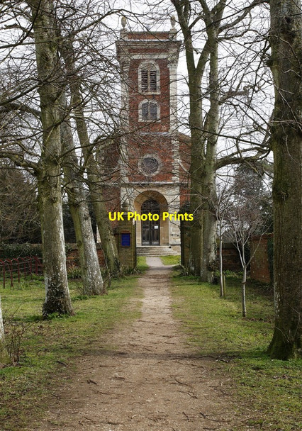 Photo 6"x4" The Pathway to Willen Church Newport Pagnell c2010