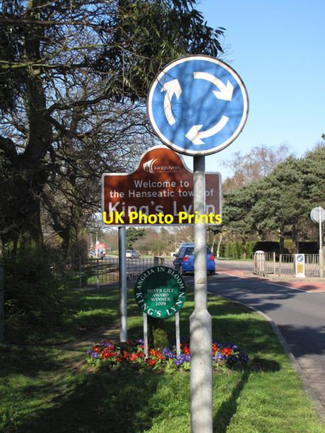 Photo 6"x4" Town sign for Kings Lynn Fairstead\/TF6419 c2010