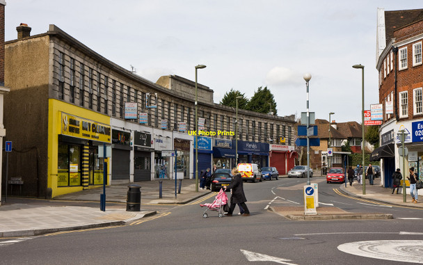 Photo 6"x4" Kings Parade on Edgwarebury Lane Edgware c2010