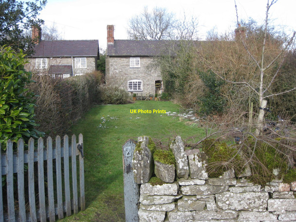 Photo 6"x4" Cottage in Village Norbury\/SO3692 c2009