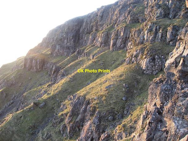 Photo 6"x4" Craggy face of the Strathblane Hills Blanefield\/NS5579 c2010