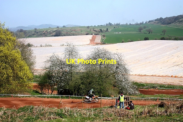 Photo 6"x4" Race track around Berrow's Farm Bromesberrow Heath c2010