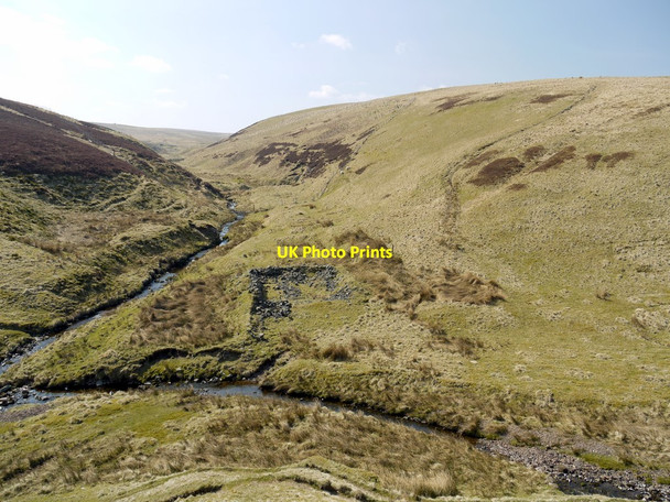 Photo 6"x4" Remains of small building near junction of Buckham's Walls Burn and Rennies Burn Rennies Burn c2010