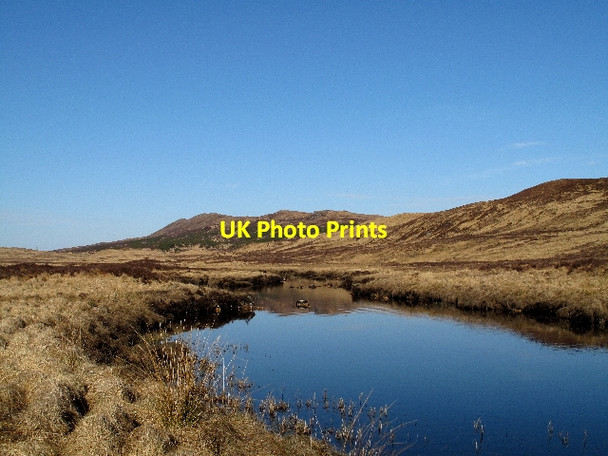 Photo 6"x4" Allt Bhreacnais Flowing Through Moorland An T\u00f2rr\/NN2945 c2010