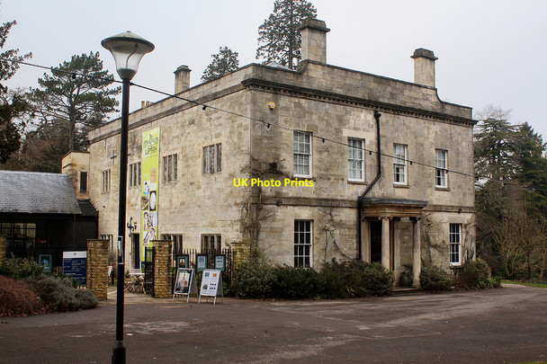 Photo 6"x4" Stroud Museum, Stratford Park Stroud\/SO8405 c2010