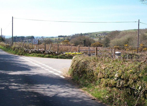 Photo 6"x4" The entrance to the Braich-y-Saint lane Criccieth c2010