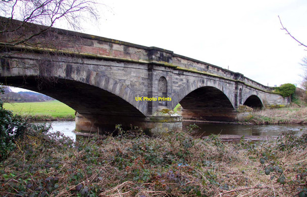 Photo 6"x4" Wolseley Bridge over the River Trent Rugeley c2010