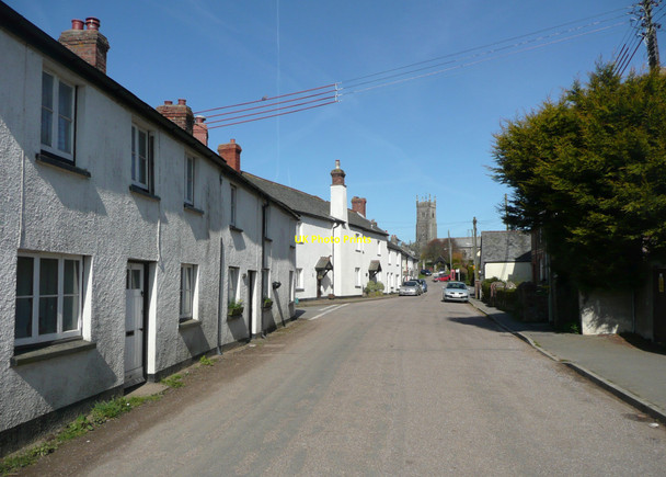 Photo 6"x4" The village street, Buckland Brewer Buckland Brewer c2010