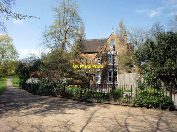 Photo 6"x4" Lodge Building, Hyde Park, London W1 Westminster c2010