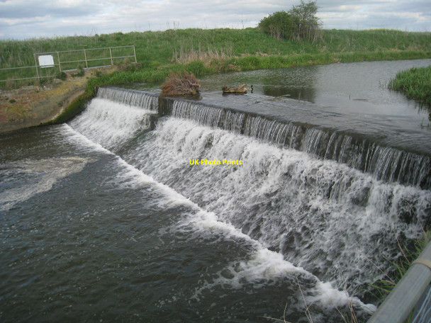 Photo 6"x4" Weir just before the River Rase (East Drain) joins the Ancholme near Harlam Hill lock Brandy Wharf c2010