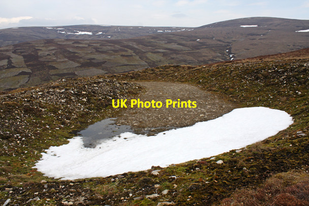 Photo 6"x4" Turning place on Carn Dearg Leth-allt M\u00f2r c2010