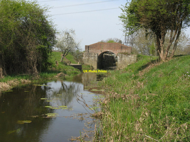 Photo 6"x4" Rowner Bridge and lockgates Billingshurst c2010