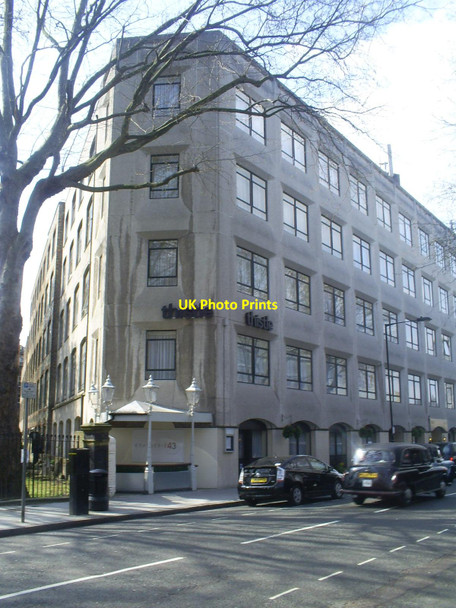 Photo 6"x4" The Thistle Hotel in Cardington Street London c2010