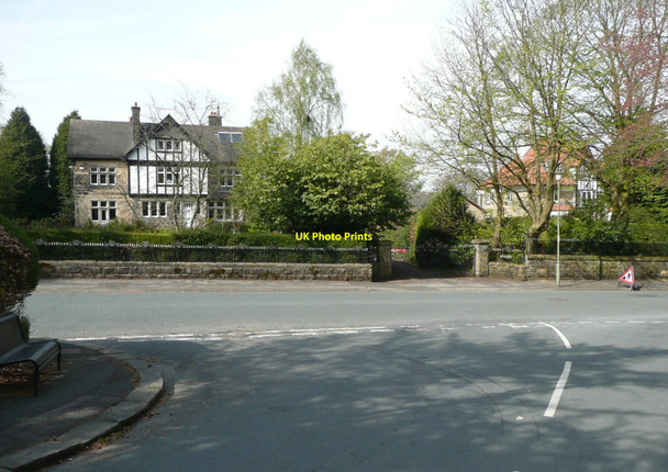 Photo 6"x4" Houses in Grove Road, Ilkley Ilkley c2010