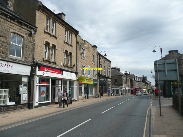 Photo 6"x4" Leeds Road, Ilkley Ilkley c2010