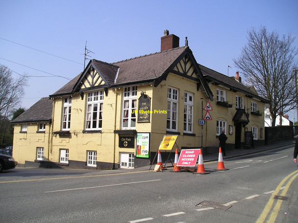 Photo 6"x4" The Golden Fleece Pub, Lymm Lymm c2010