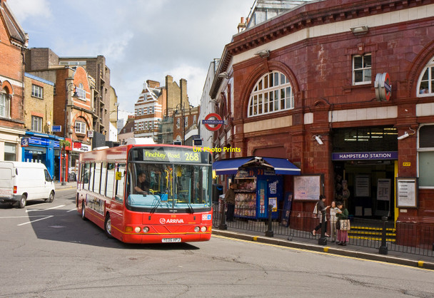 Photo 6"x4" Turning Into The High Street Hampstead\/TQ2685 c2010