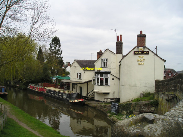 Photo 6"x4" The Boat Inn Pub, Gnosall Gnosall Heath c2010