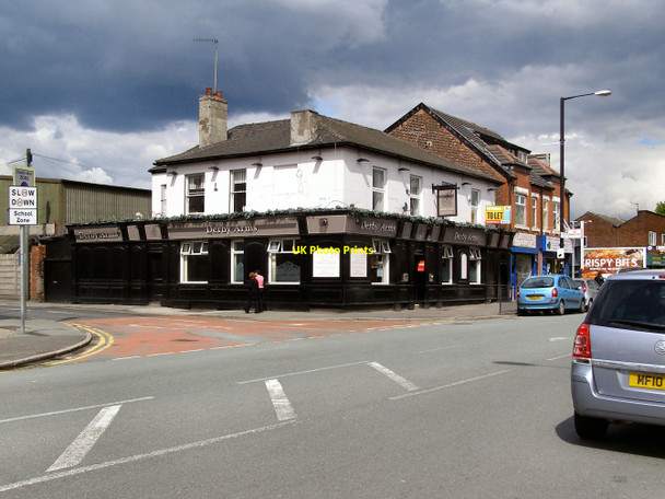 Photo 6"x4" Derby Arms Droylsden c2010