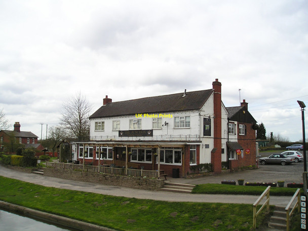 Photo 6"x4" The Junction Inn Pub, Norbury Junction Norbury Junction c2010