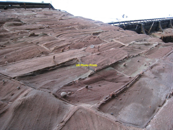 Photo 6"x4" Eroded sandstone, Perth Bridge Perth\/NO1123 c2008