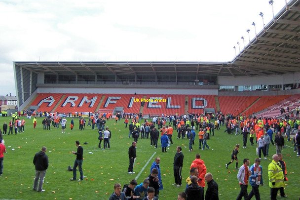 Photo 6"x4" South Stand at Bloomfield Road, Blackpool - 2 Blackpool\/SD3136 c2010