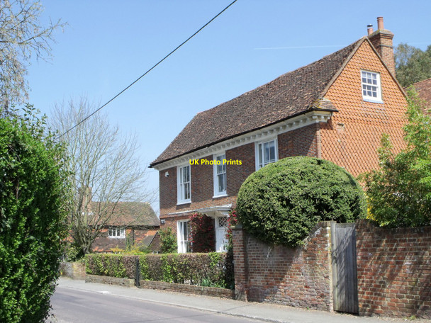 Photo 6"x4" House in Dippenhall Street, Crondall Crondall c2010