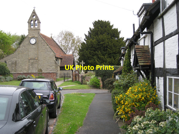 Photo 6"x4" Holy Trinity Church, Norton Lindsey Norton Lindsey c2010