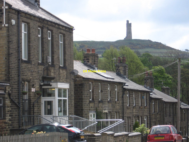 Photo 6"x4" Newsome - St Johns Avenue Huddersfield c2010