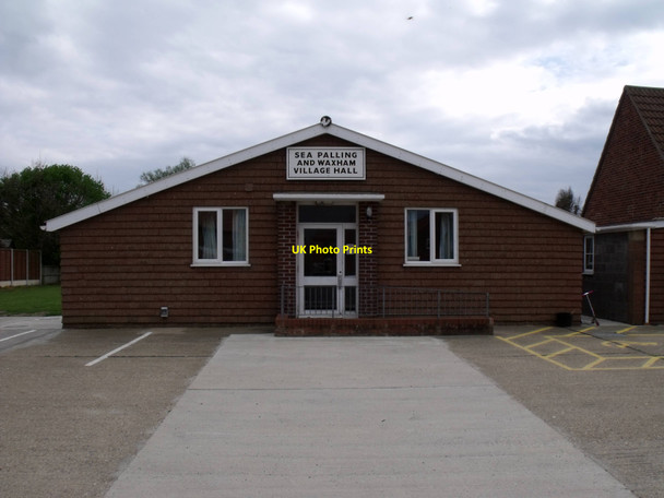 Photo 6"x4" Sea Palling Village Hall Sea Palling c2010