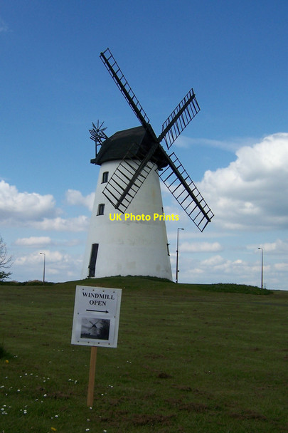 Photo 6"x4" Open Day, Windmill, Little Marton, Blackpool Little Marton c2010